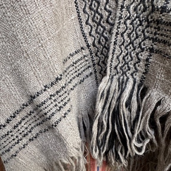 ULLA JOHNSON BABY ALPACA GRAY, TAN AND BLACK PONCHO OS - Picture 5 of 10